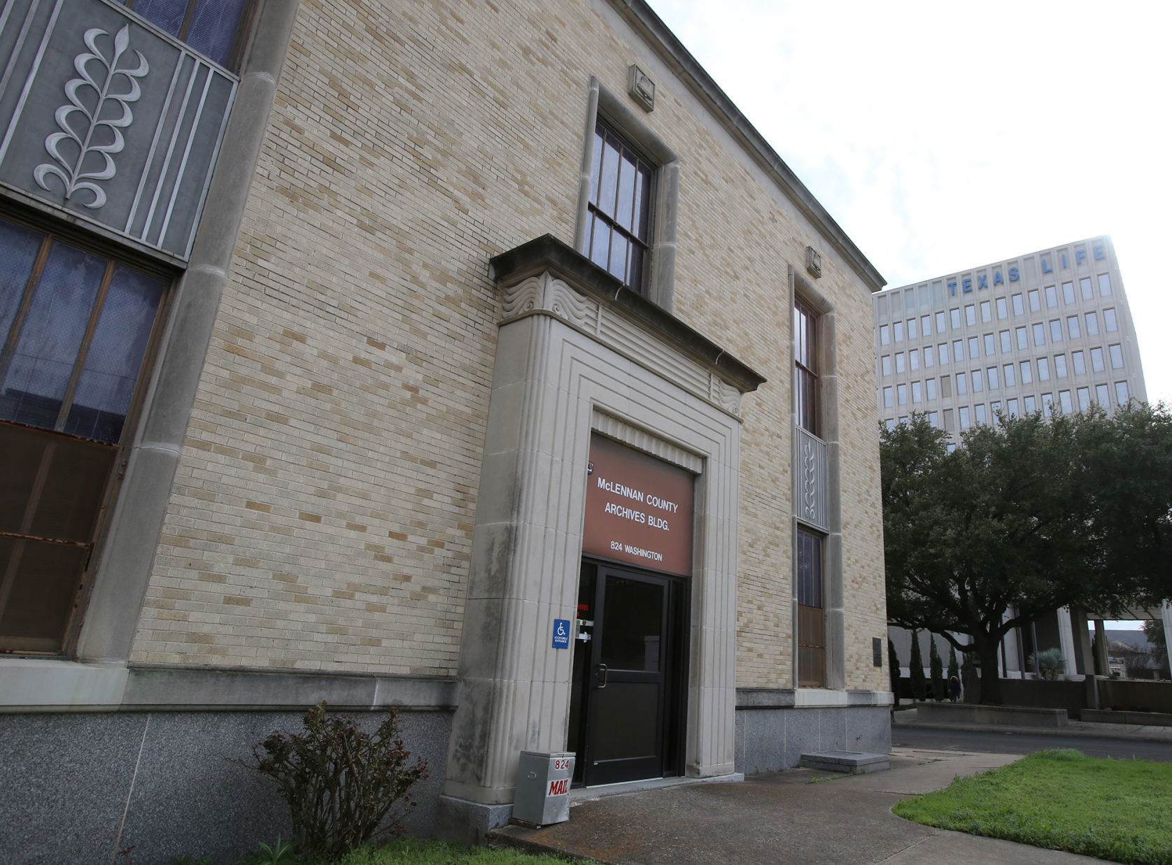 McLennan County Archives Building